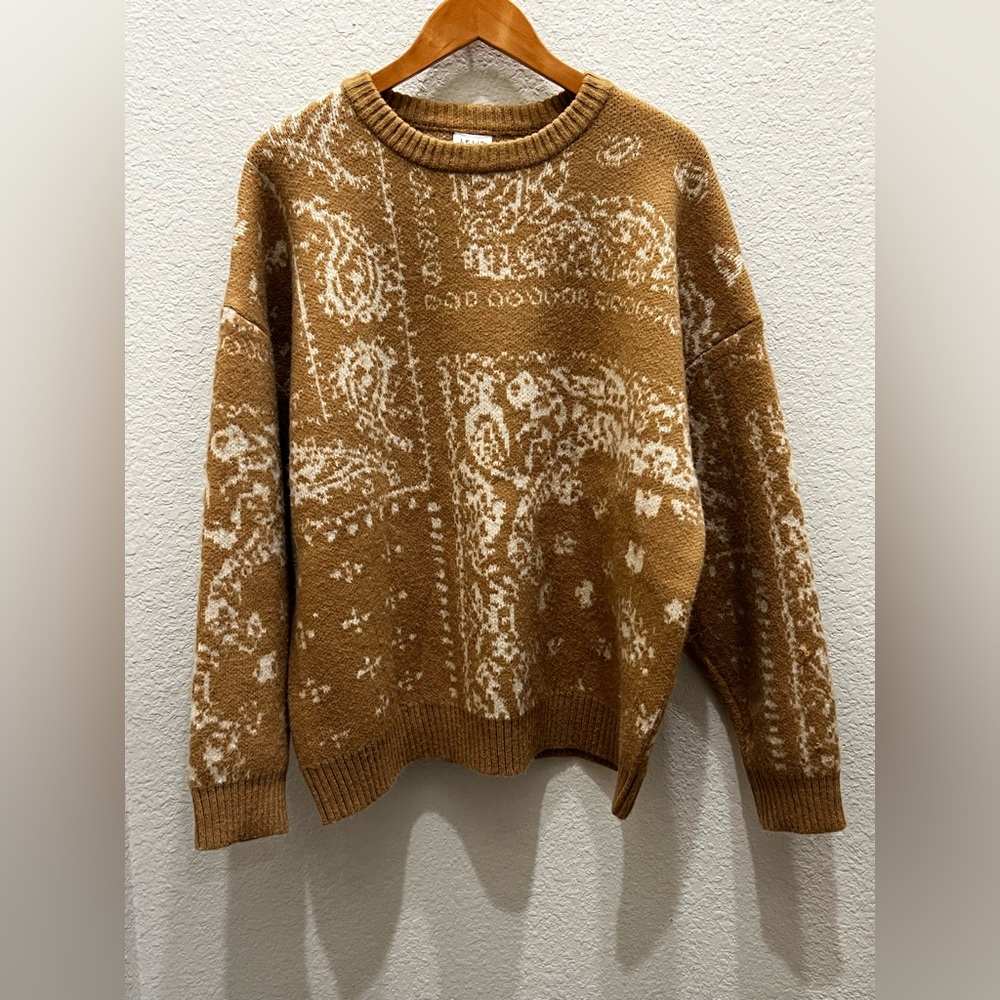 Le Lis Women’s Cozy Sweater